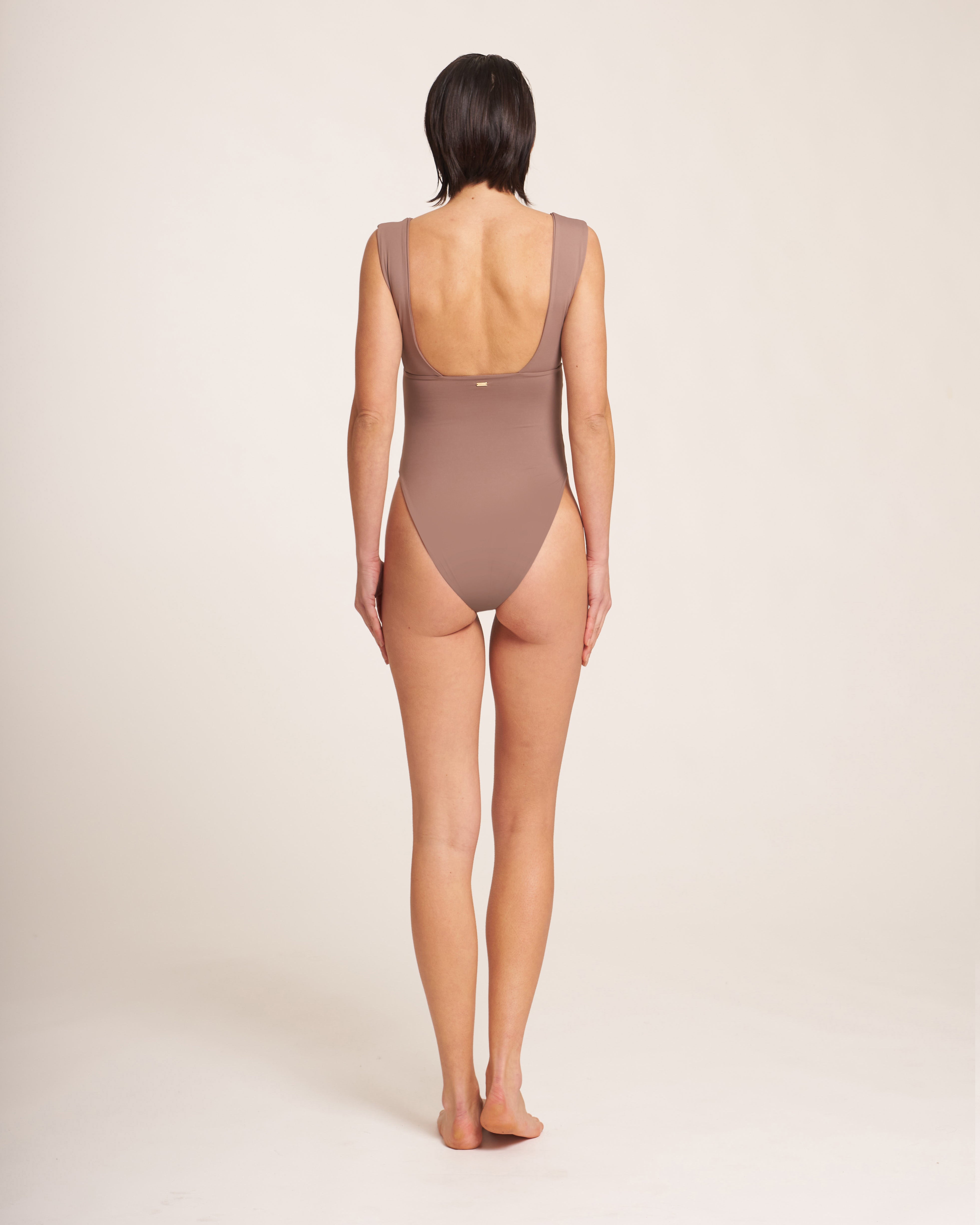 Venus Sleeveless Plunge Suit - Mocha